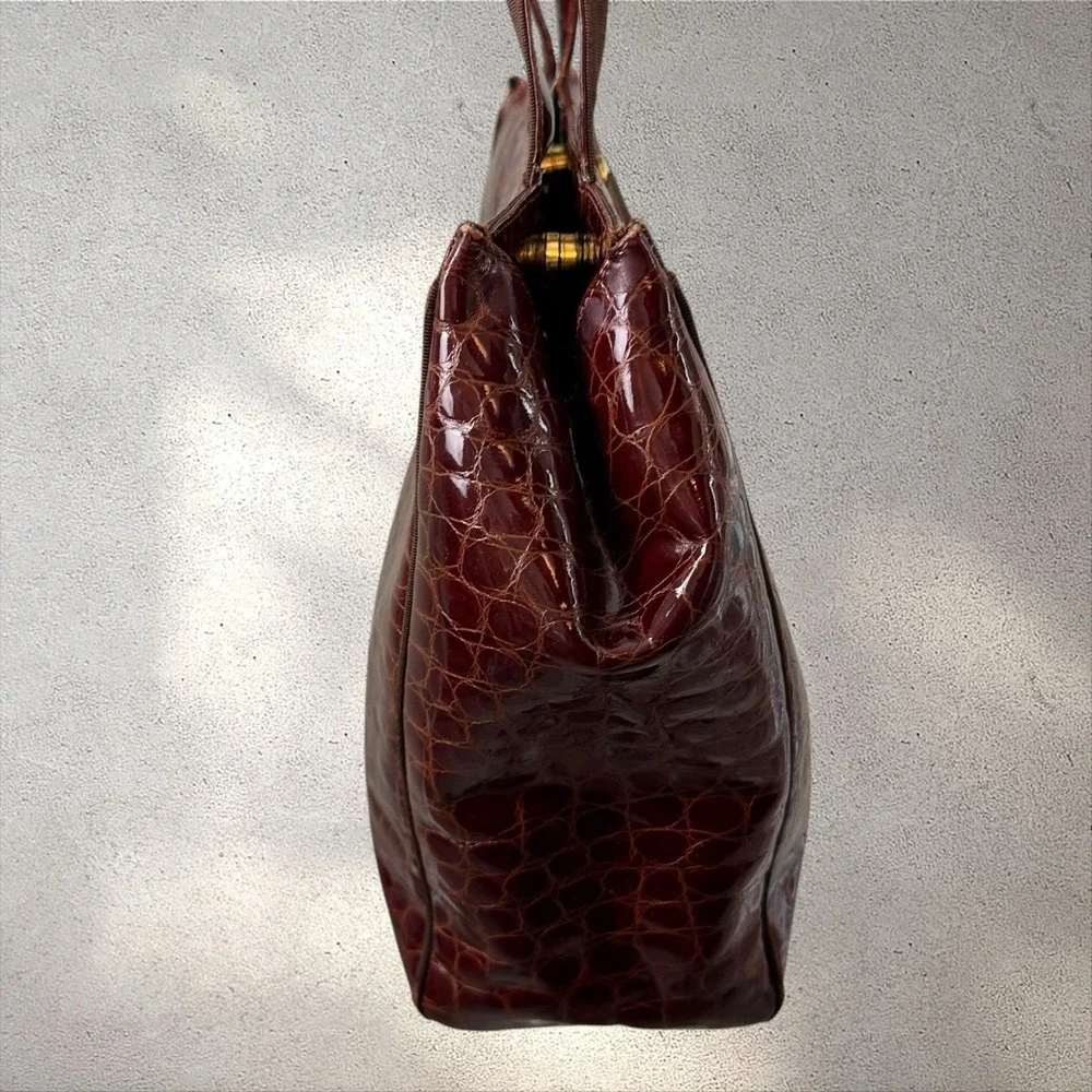 Vtg Salvatore Ferragamo Croc Embossed Shoulder Tote‎ Vara Bag Purse